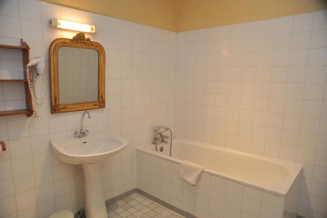 Chambres & Studios Chateau Saint Vincent Bazas Luaran gambar