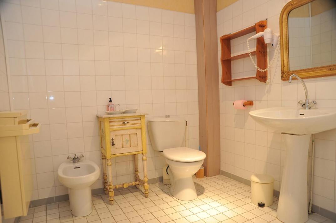 Chambres & Studios Chateau Saint Vincent Bazas Luaran gambar