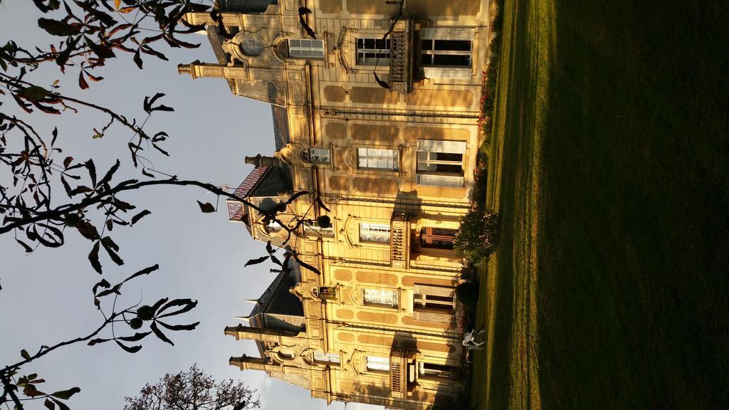 Chambres & Studios Chateau Saint Vincent Bazas Luaran gambar