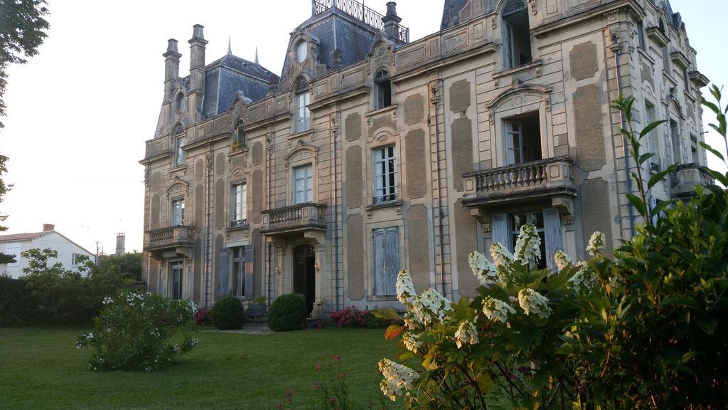 Chambres & Studios Chateau Saint Vincent Bazas Luaran gambar