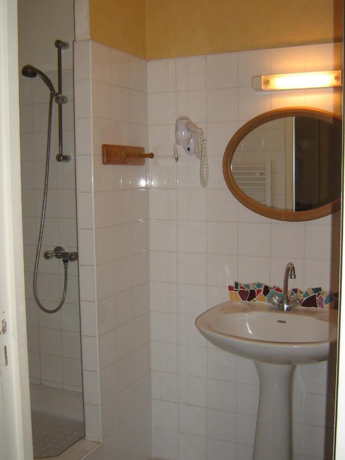 Chambres & Studios Chateau Saint Vincent Bazas Bilik gambar